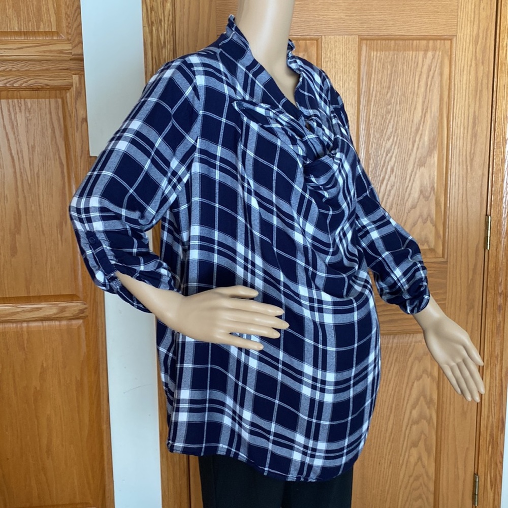 Motherhood nursing plaid top with ruched sleeves